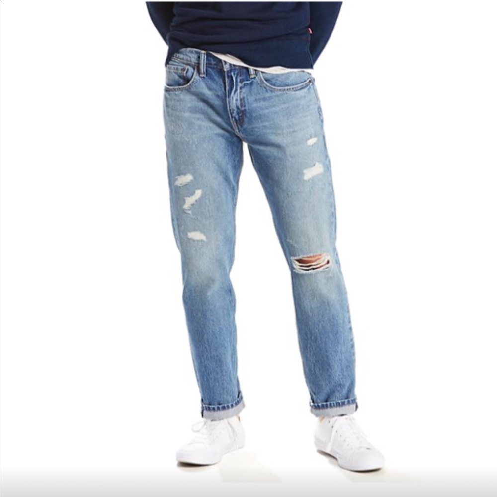 Levi’s Mens jeans 502 Taper leg stretch 32X32. NWT.  Make offer